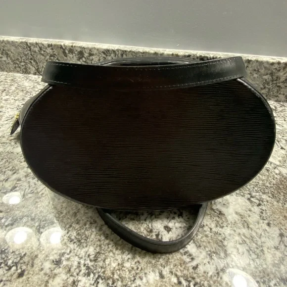 LV Black Epi Purse Authentic - Picture 5 of 13